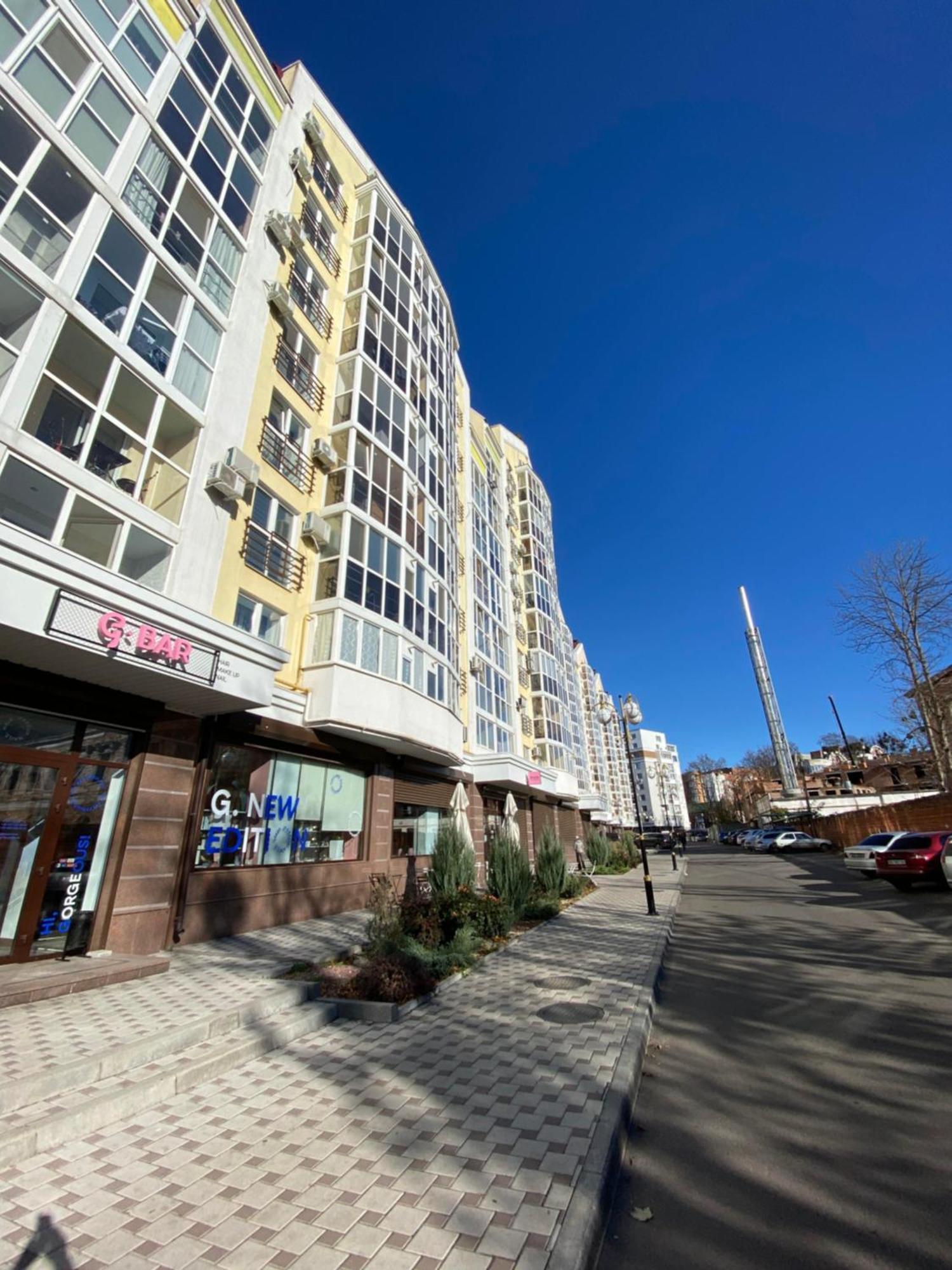 2-К Студія У Центрі Біля Стадіону Та Корпусного Саду - Мережа Helen Apartment Poltava Bagian luar foto